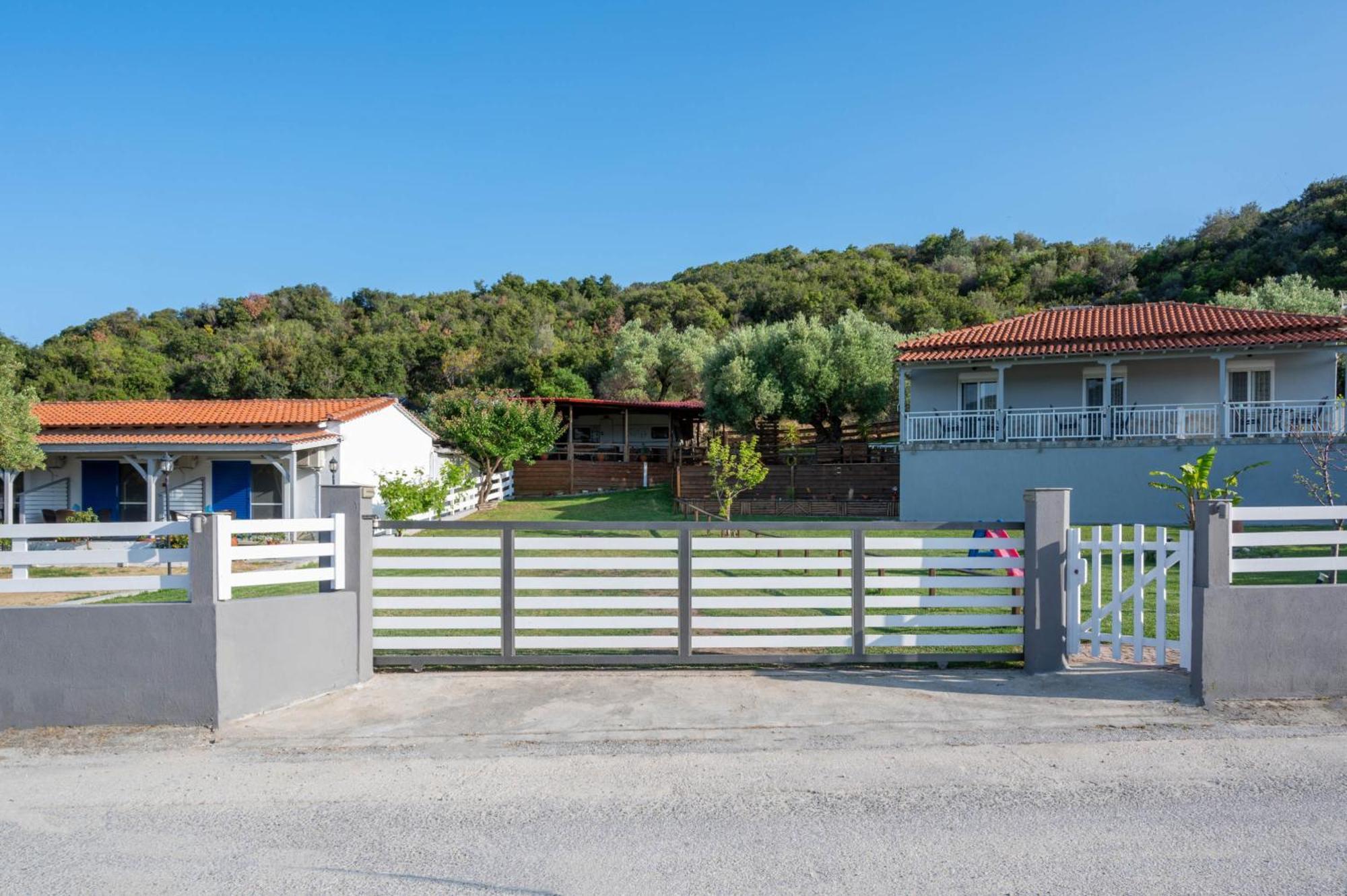 Studios Vagelis Kalamitsi  Exterior photo